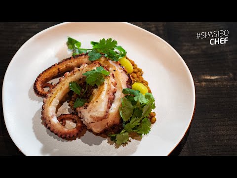 Trying octopus. How to cook seafood properly and deliciously.