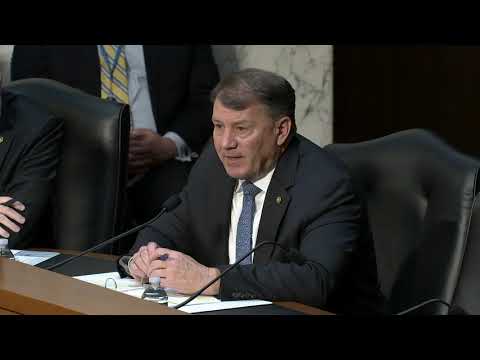 Rounds Questions Witnesses at a Senate Select Committee on Intelligence Hearing