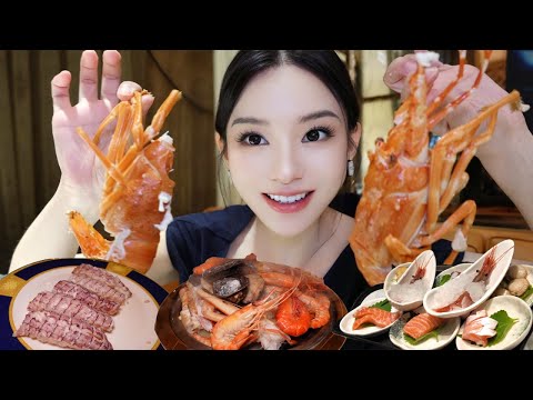 The steam seafood buffet costs 738 yuan per person  with fresh king crab  waterleaf crab  small con