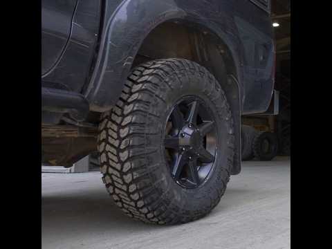 Installing Badass Off-Road Tires On My 4x4 Hilux | Radar Renegade RT+