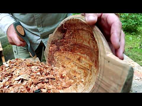 Woodcarving a bowl with handcrafted tools