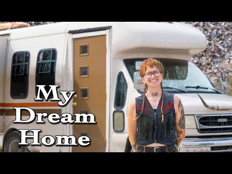 What a $6K Shuttle Bus Looks Like as a Tiny Home