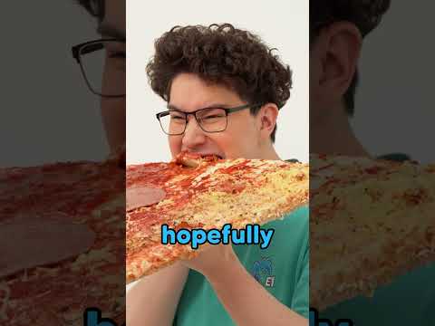 Tiny vs Giant Pizza!🍕