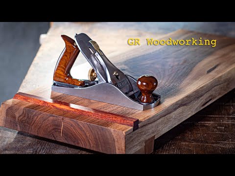 Planing Board making Mini Tabletop Workbench