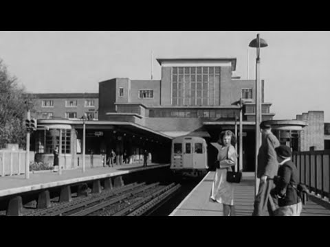 Vintage transport film - Moving Millions - 1947