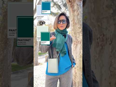 It’s my fav color scheme: an analogous color combination with a shift 💚💙