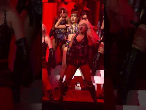 LISA 👑 BLACKPINK COACHELLA WK2 CHILL  #blackpink #kpop #blink #alterego #lisachella #jenlisa