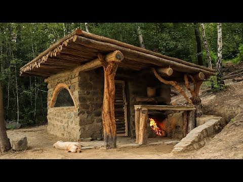 Without a nail. Stone house. Bushcraft doors and windows