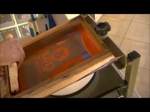 Balões personalizados em minutos com a máquina impressora manual