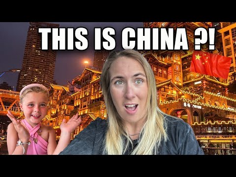 I Took My British Family to My Favourite City in China 🇨🇳🇬🇧 (Their Reactions…)