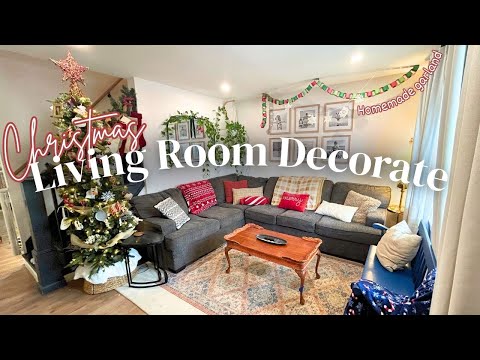 Cozy and Playful Christmas Decorating + DIY Garland