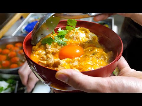 The Ultimate Oyakodon! Close-up on the Super Busy Soba Restaurant with So Many Orders!