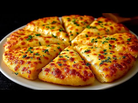 If you have 3 eggs and 3 potatoes, then this recipe is for you! Potato pizza in 10 minutes.