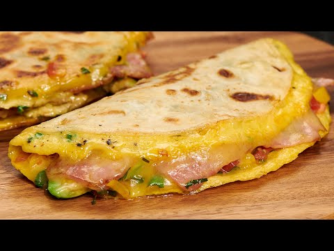 The perfect wrap sandwich with ham and avocado. Easy breakfast, lunch or dinner in 5 minutes!