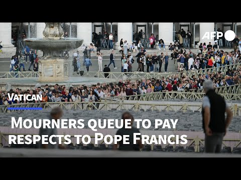 'Very emotional': Mourners queue to pay respects to Pope Francis | AFP