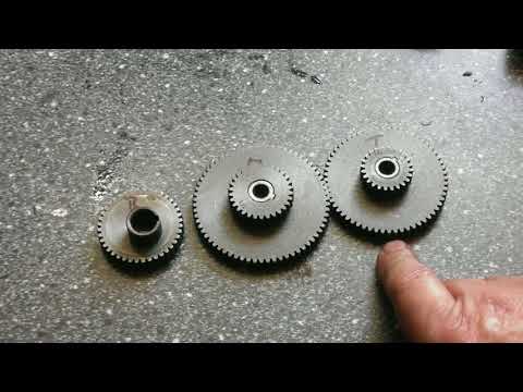 WARCO LATHE Gear train set up for screwcutting