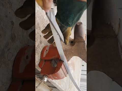 I forged the MOST VIRAL KATANA on the entire internet