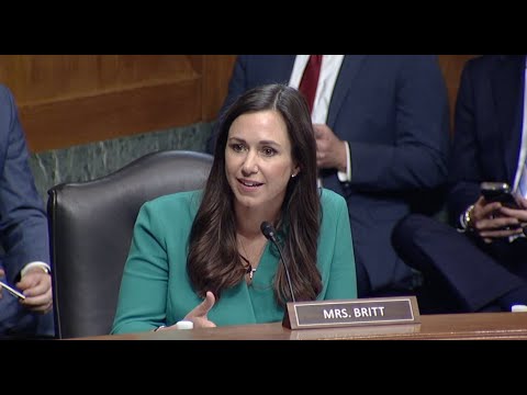 Sen. Katie Britt Discusses the Harms of AI Chatbots During Senate Judiciary Subcommittee Hearing