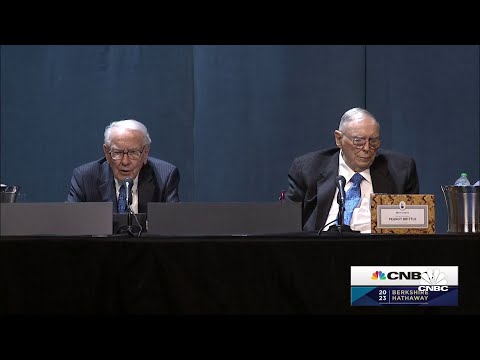 Buffett on estate planning: I don't sign a will until my children read it and give suggestions