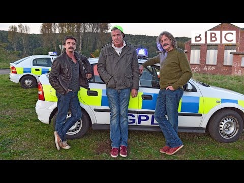 Jeremy Clarkson takes part in a Police chase | Top Gear - BBC