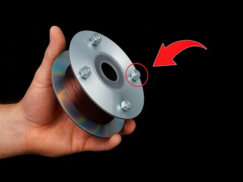 Billions of people don't know this! Make your own 12V battery from CDs easily