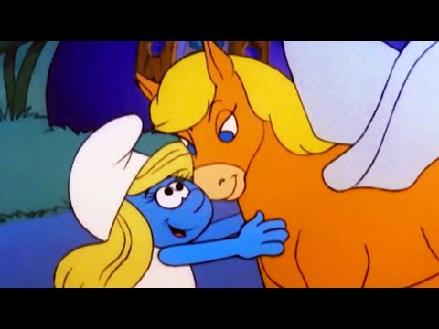 THE LITTLE ORANGE HORSE WITH GOLD SHOES • Full Episode • The Smurfs