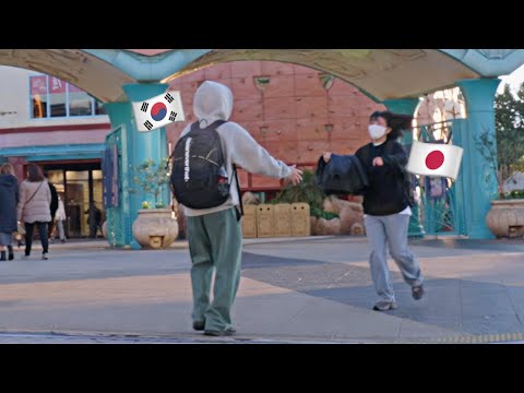 I went to see my Japanese girlfriend, whom I hadn't seen in a while, without saying a word.