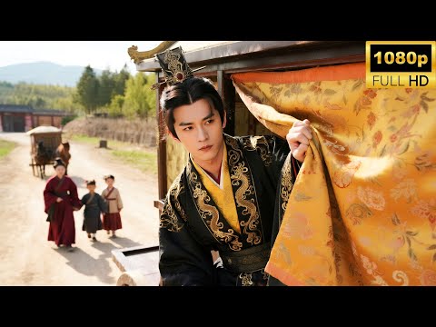 一口氣看完！女孩救下失憶流落在鄉間的皇帝，成婚后育下一對龍鳳胎。六年後他恢復前世記憶卻被接回皇城，見妻兒受盡委屈，他一聲怒喝霸氣護妻護崽，發誓此生傾盡權勢只為彌補虧欠！#短劇