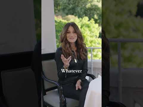 随便! Jin Xing teaches Chinese words to international stars - Carla Bruni