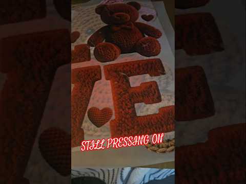 PRESSING TOWARDS A MILLION SUBSCRIBERS #entrepreneur #tshirtdesign #shirts