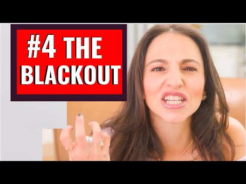 Women Secretly CHASE Men Who Do These 5 Little Things (Easy To Do)