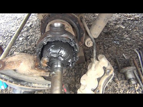 UAZ. Replacing the kingpins on the knees.