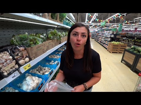 A DAY IN THE LIFE OF ANAPA, HERE ARE OUR PRICES. WE WENT FOR GROCERIES, HOME COOKING