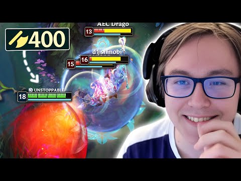 DADDY SION IS BEHIND YOU! 😋