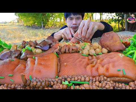 ก๋วยเตี๋ยวหมูสามชั้นแกล้มผักสดแซ่บคักอีหลีครับพี่น้อง ASMR MUKBANG EATING SHOW#โก้อีสานพาแดก 