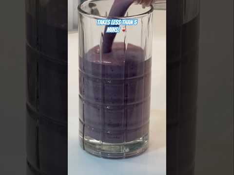 Quick and Healthy Blueberry & Banana Smoothie ready in less than 5 mins!🥤#shorts #shortsvideo