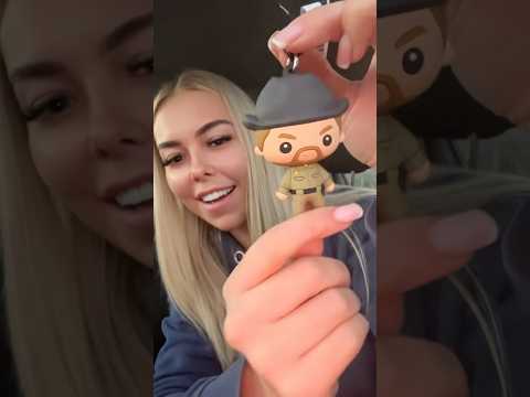 STRANGER THINGS MYSTERY OPENING #strangerthings5 #strangerthings #toyopening #mysterybox