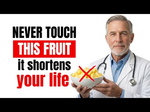 Over 60? 4 WORST Fruits You Should NEVER Touch and 4 You MUST Eat Daily | Senior Nutrition