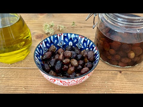 EASY Method to Brine OLIVES at Home - Olive recipe
