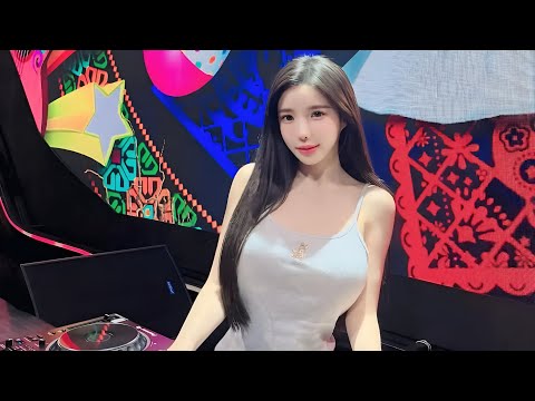 刘嘉亮 - 都是我的错 ● 邰正宵 - 找一个字代替 ● 李圣杰 - 擦肩而过 ● 洋仔 - 可可托海的牧羊人 ● 丫蛋蛋 vs 崔铭嘉 - 口是心非 Chinese Dj Remix 2k25