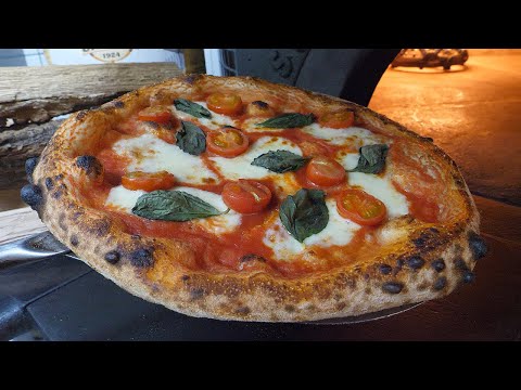 Italian style oven pizza - korean pizza shop