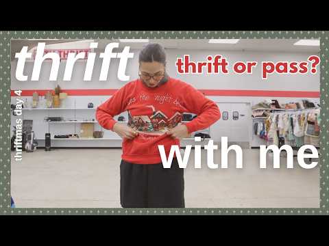 THRIFT WITH ME!  traditional Christmas decor || HOLIDAY HAUL