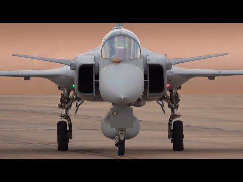 Saab F-39E Gripen Engine Start, Takeoff and Low Pass at Brasília Air Base