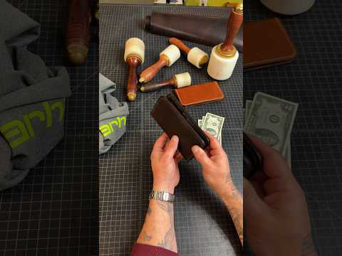 (Not so) Slim Wallet!! - the Slim Salinger!