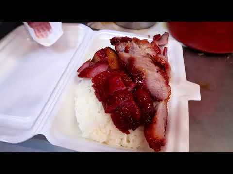 Roasted Pig Roasted Ducks Crispy YUMMY Hong Kong Food 元朗美食 燒肉燒鴨叉燒燒味飯十分好味好食 平靚正 燒臘燒味 利興燒豬王