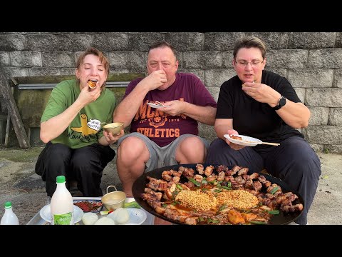 pork belly kimchi ramen, praised as the best taste in life