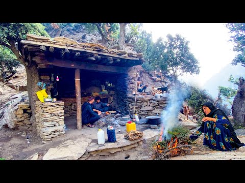 How do People Live in Mountain Villages? Living Simply in the Mountains, Far From Civilization 🏔️❤️