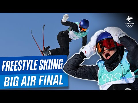 ⛷ Eileen Gu takes Freeski big air gold at #Beijing2022 🥇