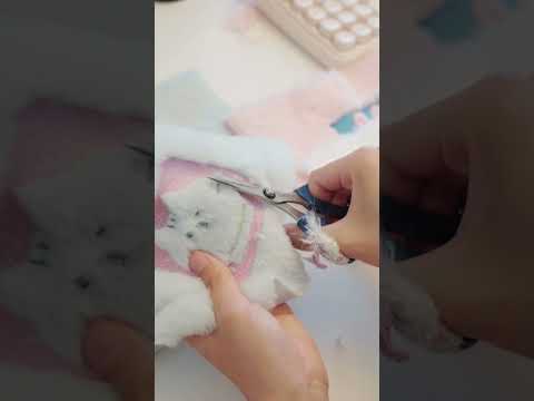 Crafting a cozy, fluffy pouch for winter #healing #focus #craft #cozy #handmade