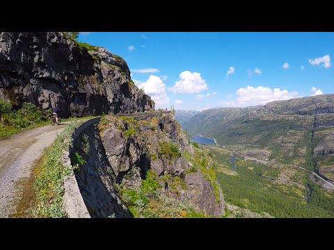 One of Norway’s most scenic bike rides: The 1000-meter in Årdal